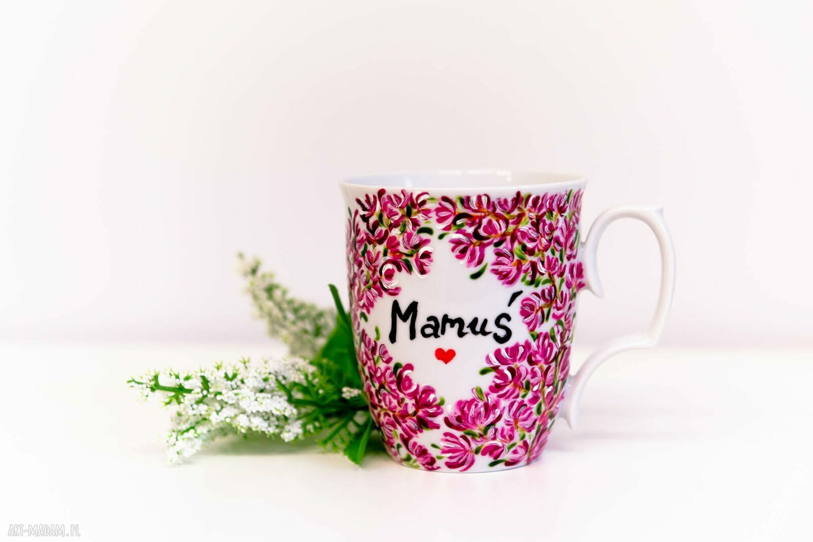 Kubek ręcznie malowany magnolia "Mamuś" - prezent dla mamy (360 ml)