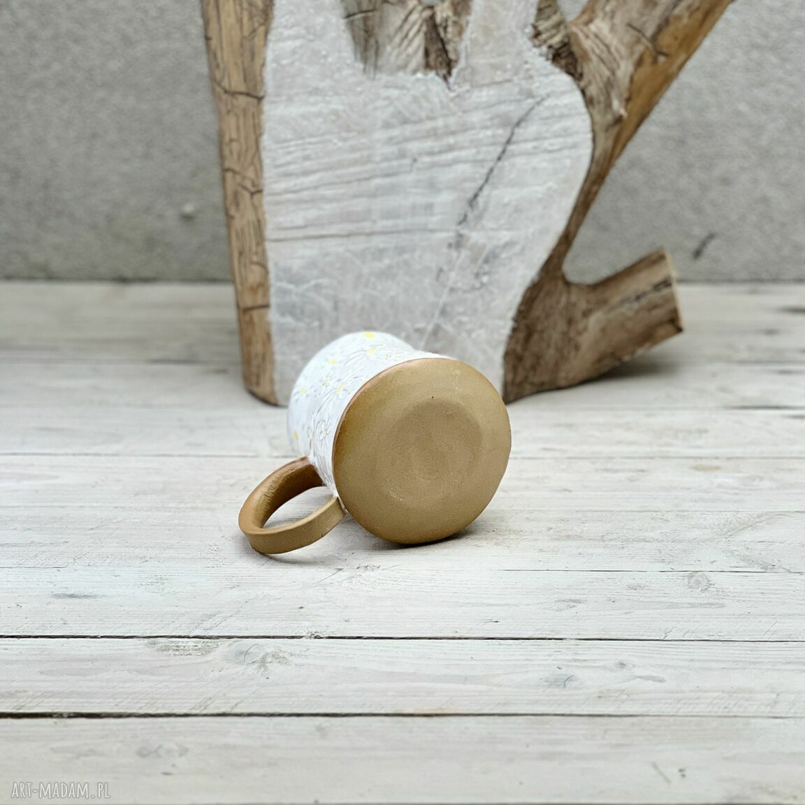 Kubek ceramiczny w margerytki 450 ml