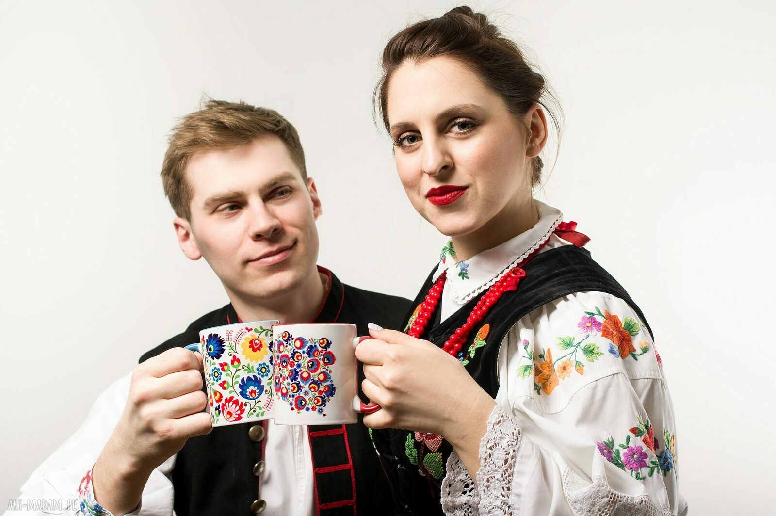 Kubek z grafiką SERCE LUDOWE