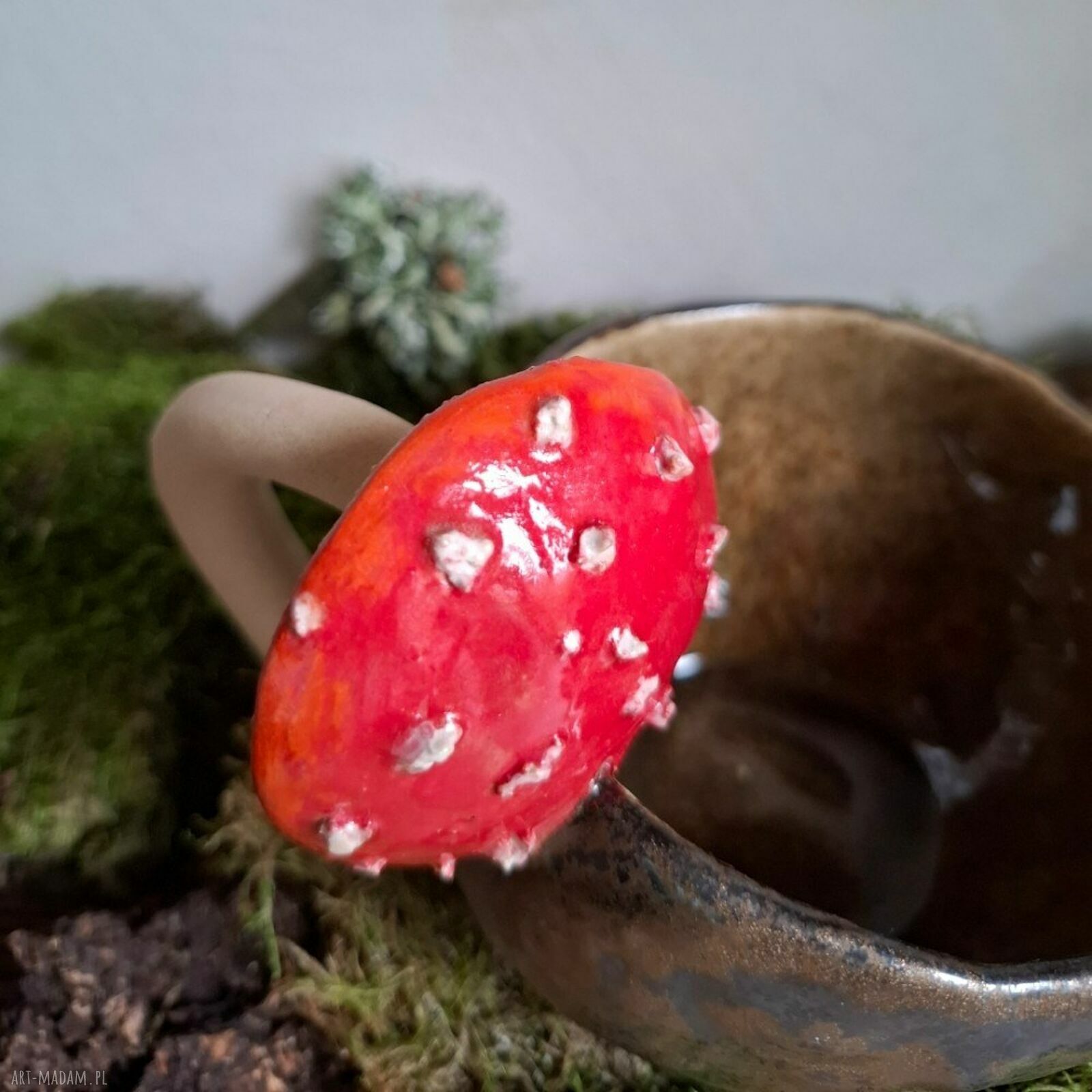Ręcznie robiony kubek z muchomorem Amanita