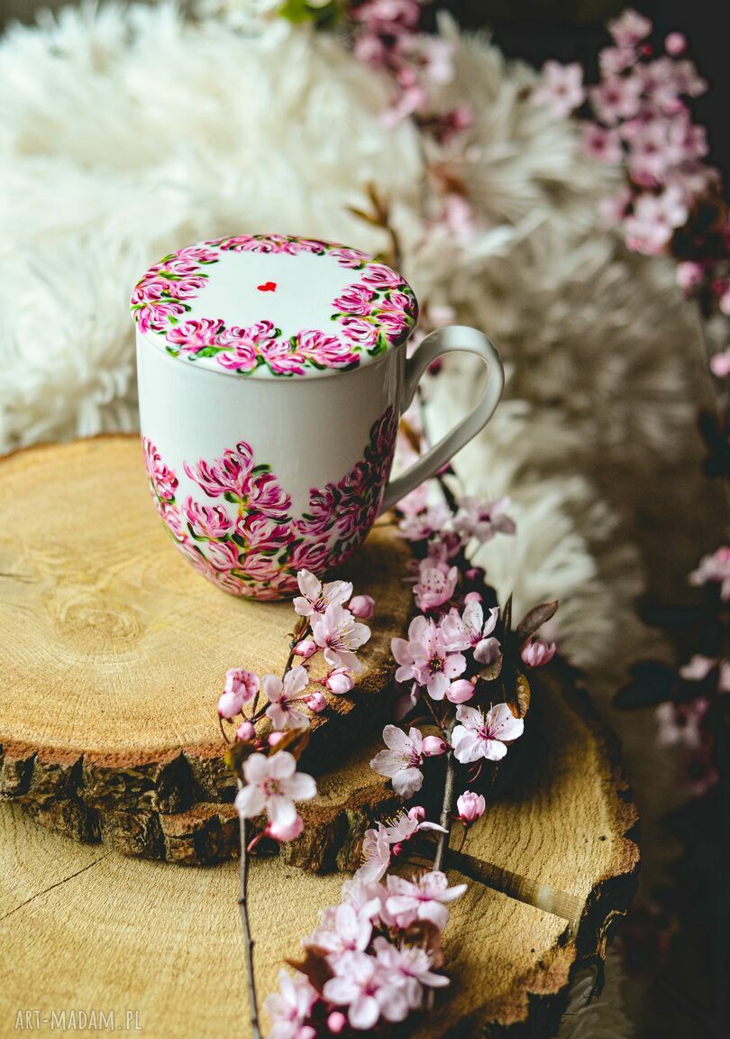 Kubek z pokrywką Kwitnąca Magnolia - 300 ml