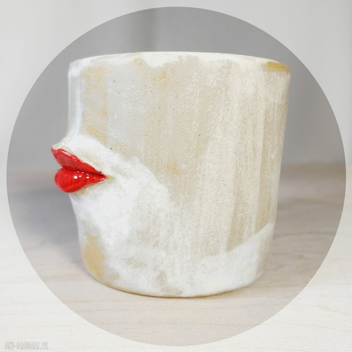 Kubek z ustami Marta - ceramiczna rzeźba użytkowa 300 ml