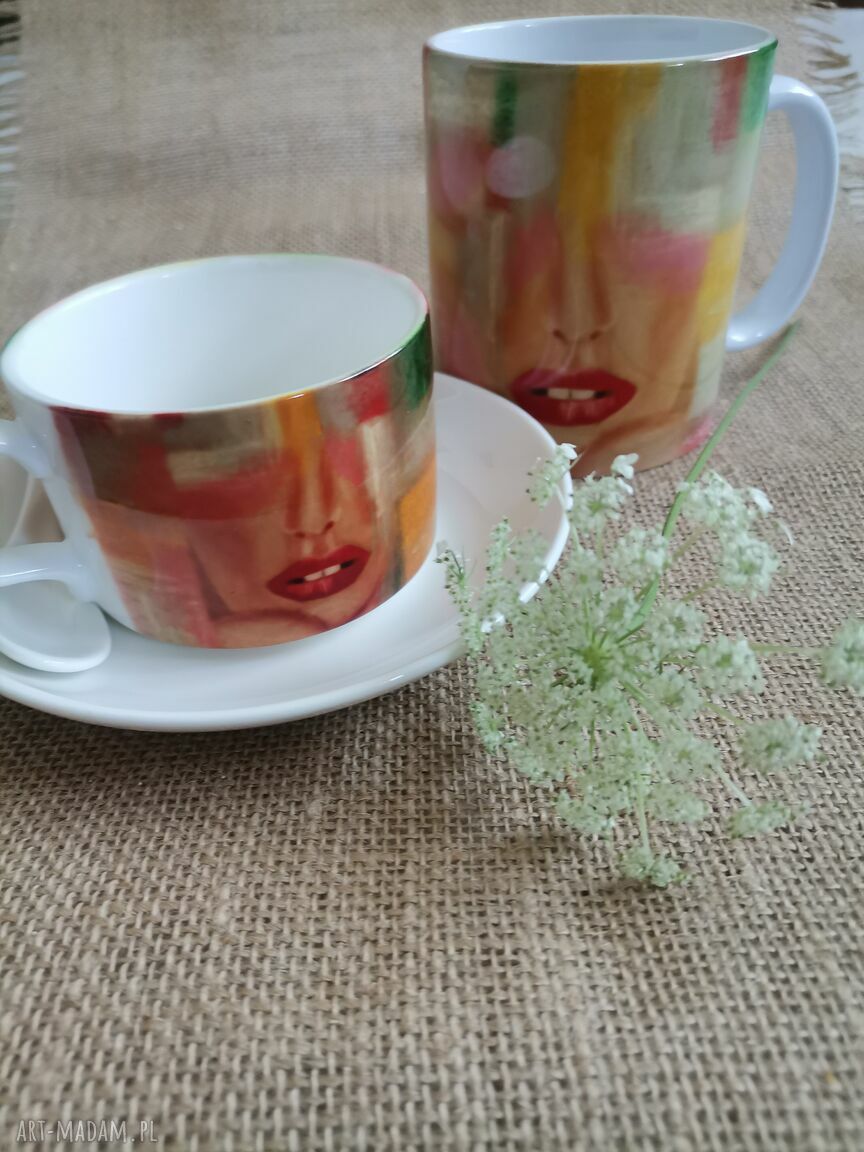 Wiśniowy zestaw kubek i filiżanka porcelanowa „Kolor Kobiety”