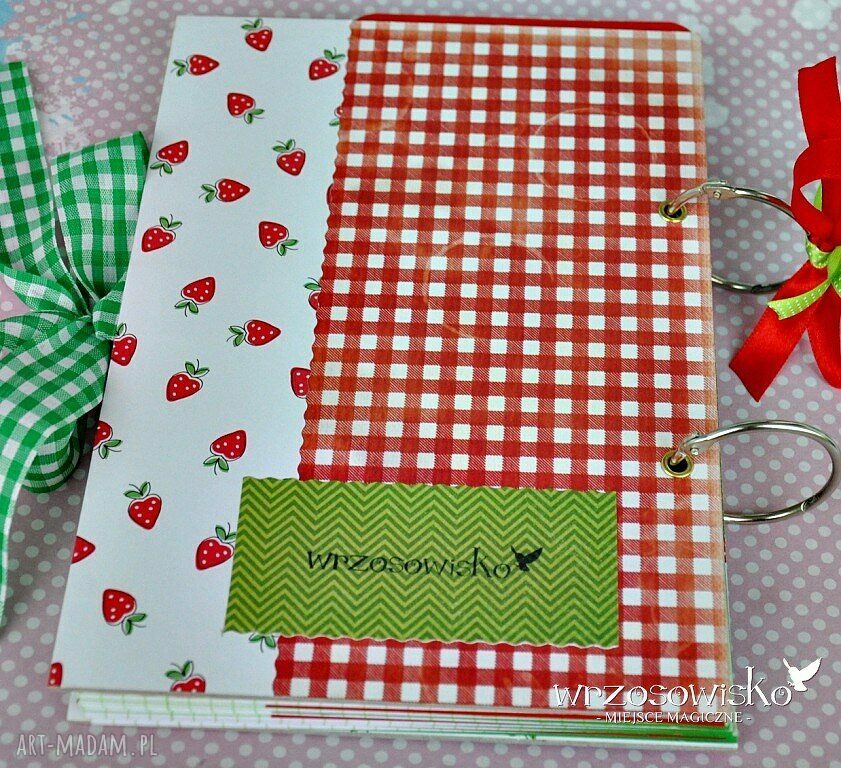 Przepiśnik z truskawkami hand made