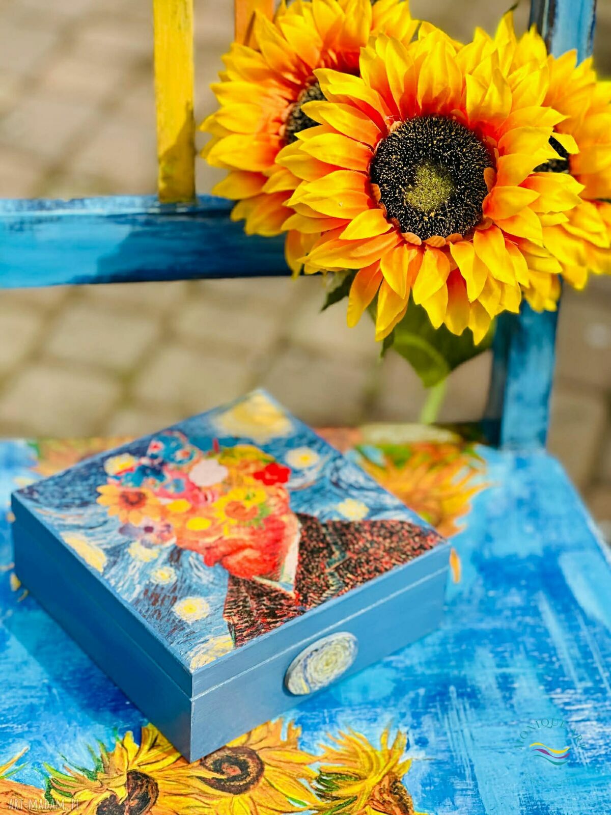 Kuferek dla miłośnika sztuki Van Gogh - prezent na biżuterię i drobiazgi