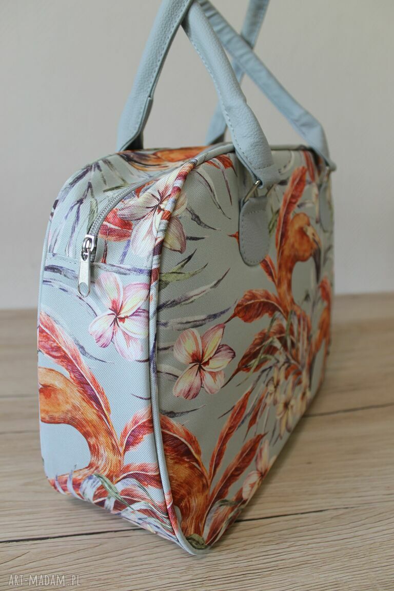 Kuferek Flamingi Vintage na ramię - elegancka i pakowna torebka handmade