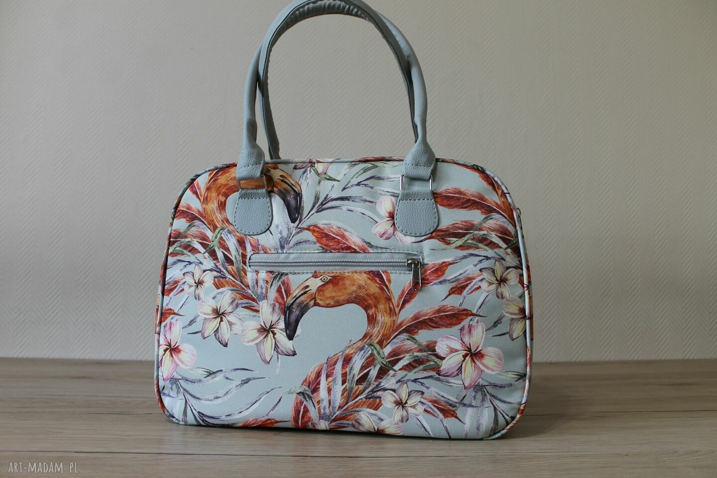 Kuferek Flamingi Vintage na ramię - elegancka i pakowna torebka handmade