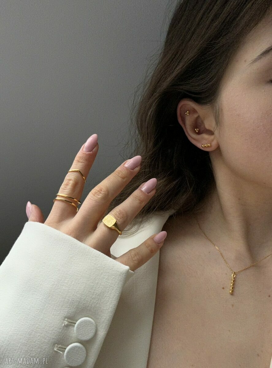 Kolczyki kuleczki z różowego złota 6 mm na sztyft