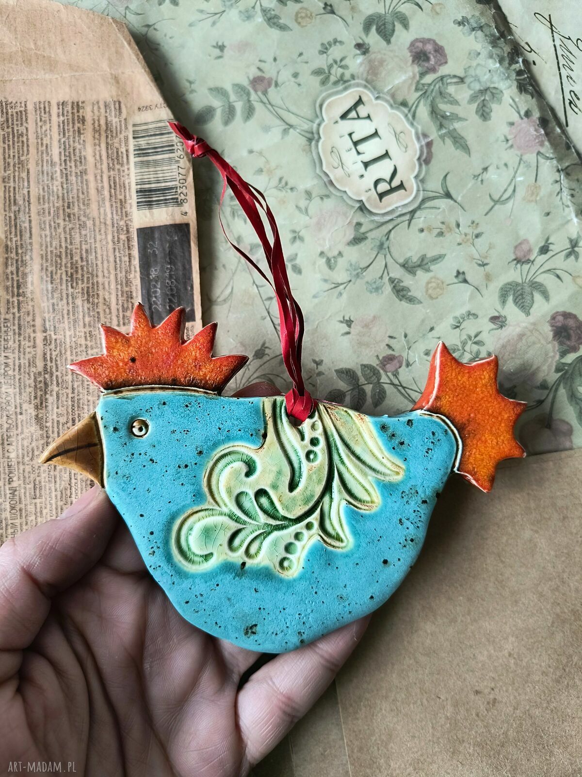 Kura niebieska nakrapiana - ceramiczna zawieszka handmade