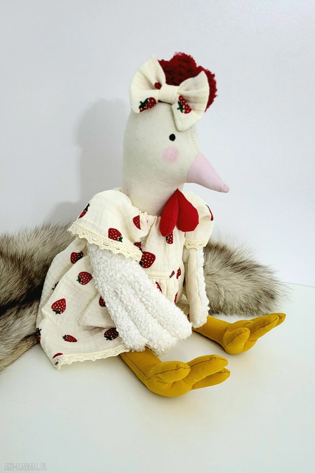 Kura haftowana na Wielkanoc - ręcznie szyta lalka kolekcjonerska 45 cm z personalizacją
