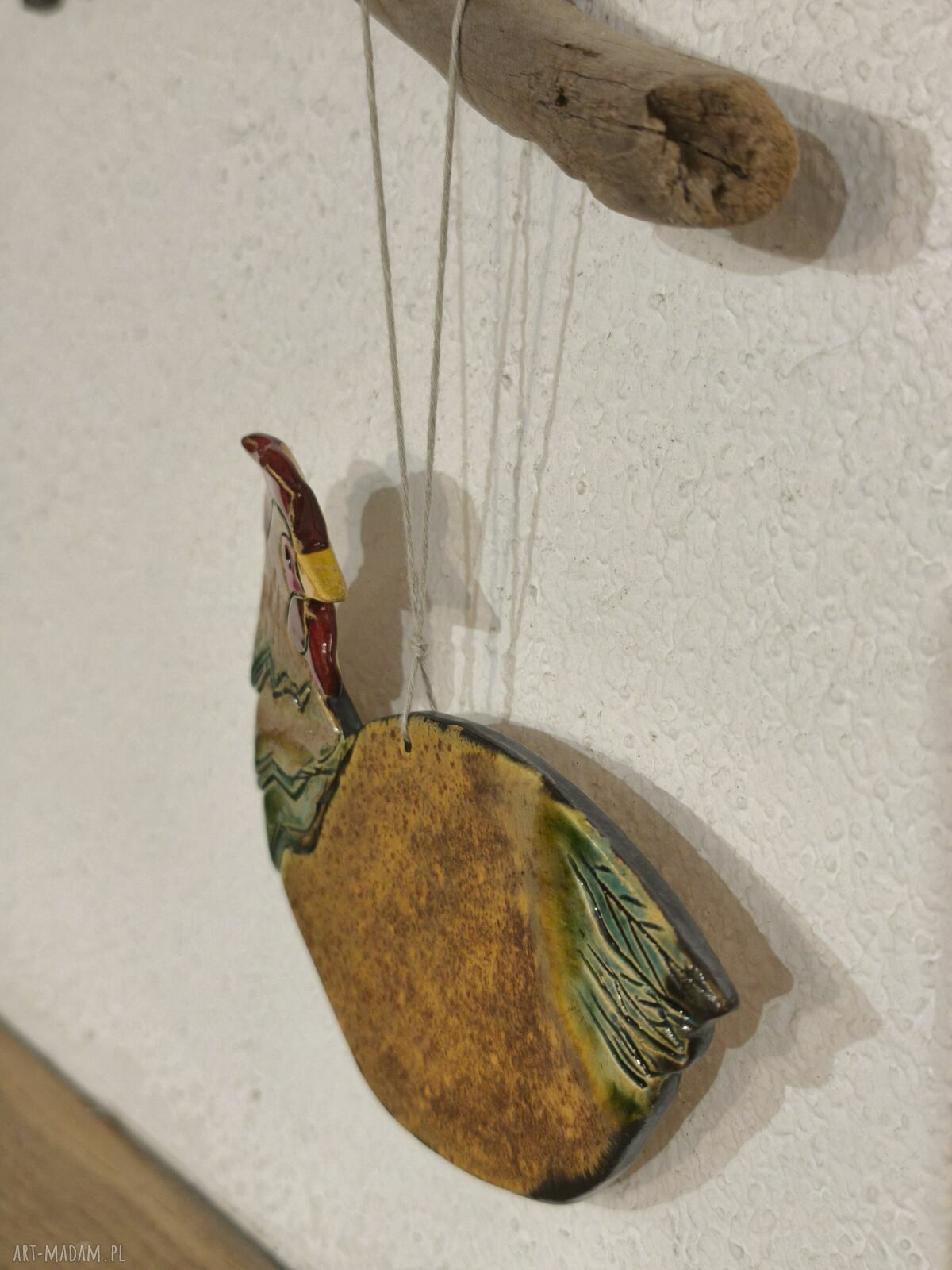 Kura wisząca ceramiczna dekoracja wielkanocna brązowa 14x12 cm