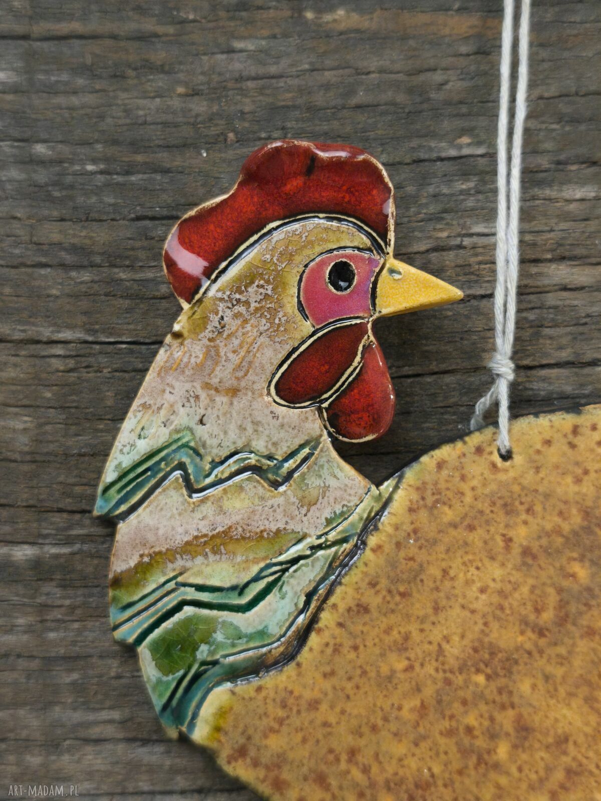 Kura wisząca ceramiczna dekoracja wielkanocna brązowa 14x12 cm
