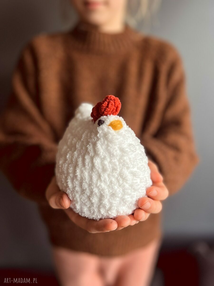 Kurka Chmurka w gnieździe - miękka maskotka wielkanocna handmade