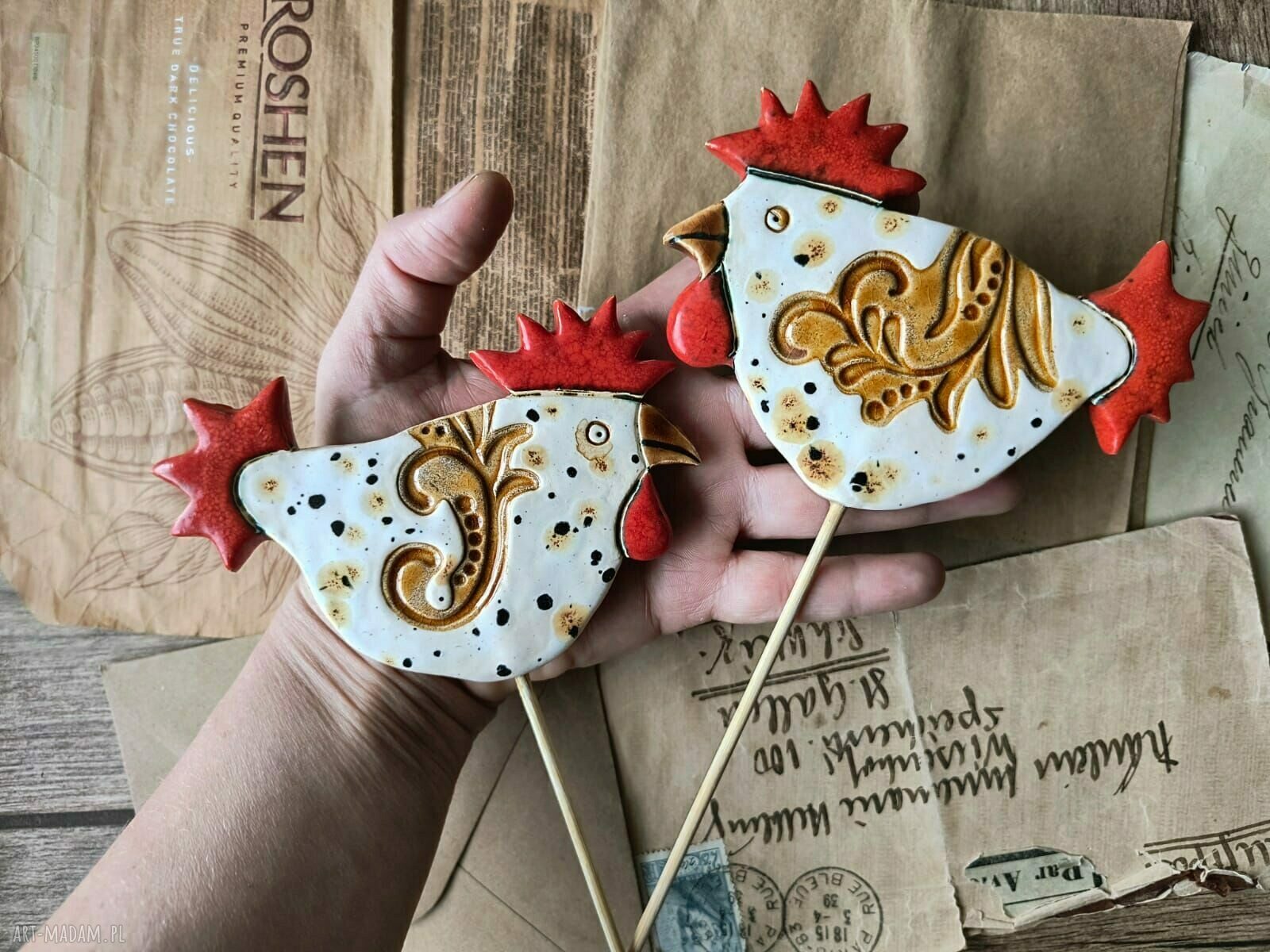 Kurki nakrapiane na piku - wielkanocna ceramika handmade do kuchni