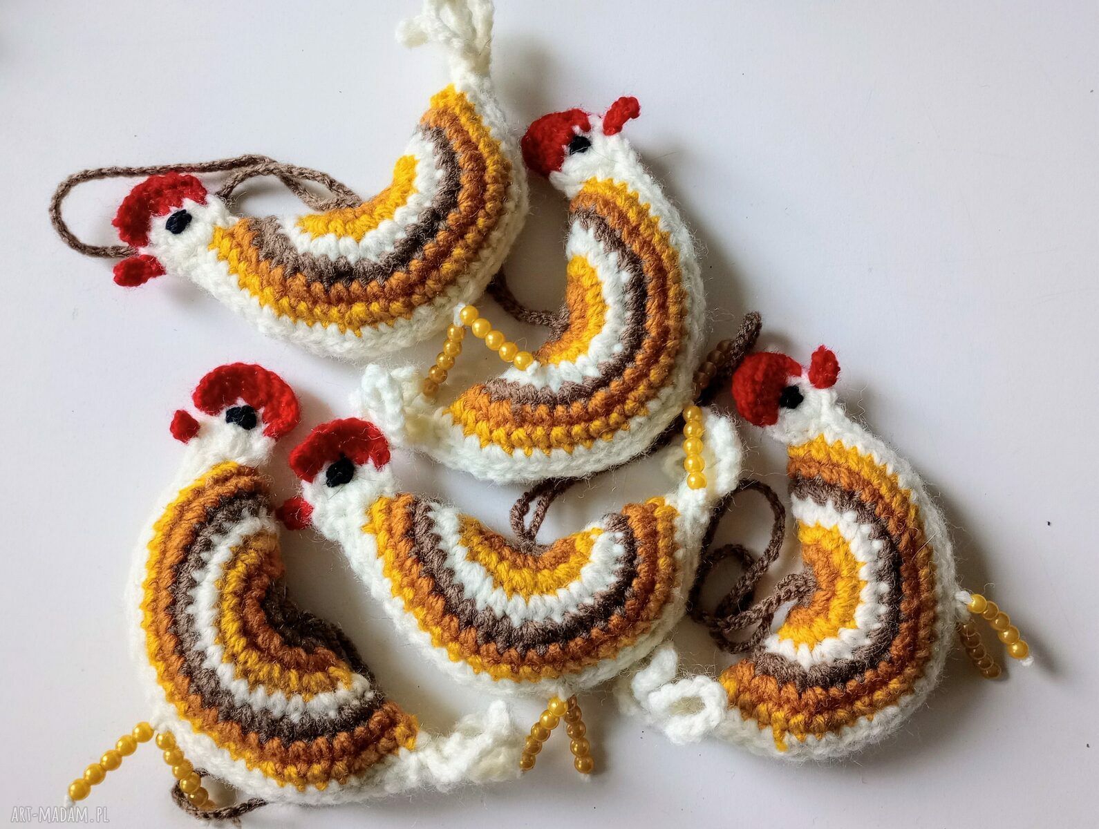 Wiszące kurki szydełkowe - wielkanocne zawieszki handmade