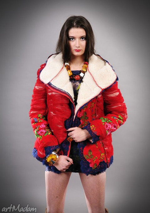 Kurtka folk design marki dwustronna wykonana kilku folkdesign