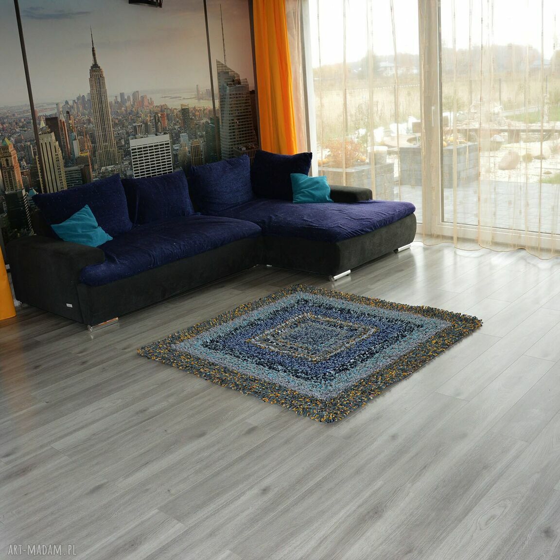 Kwadratowy bawełniany dywan 150x150 cm w odcieniach szarości