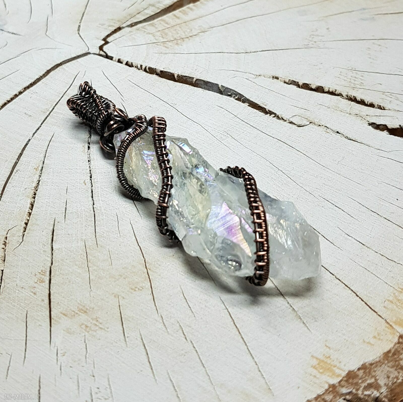Kwarc anielski M297 - dwustronny wisiorek z kryształem w technice wire wrapping