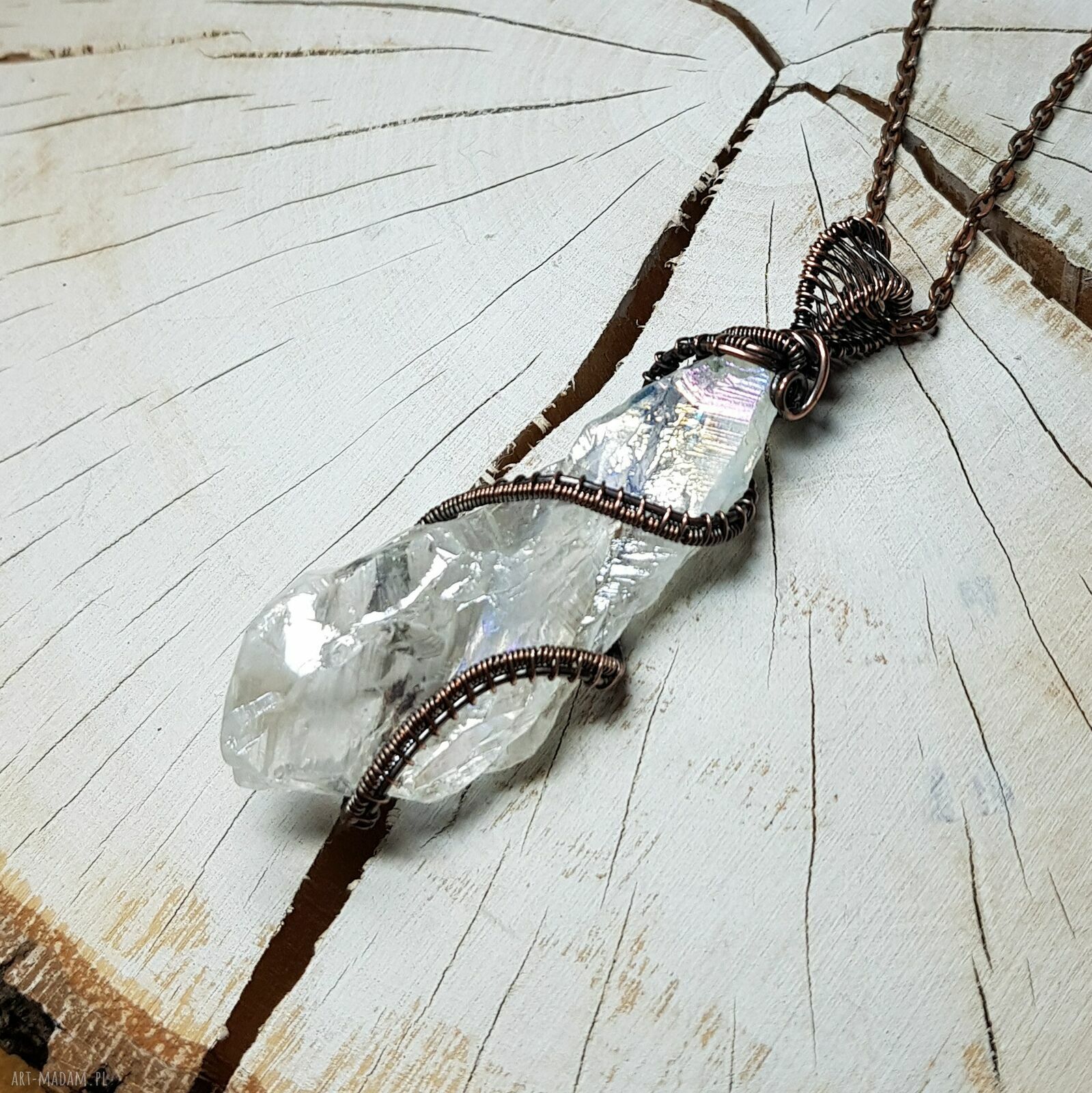 Kwarc anielski M297 - dwustronny wisiorek z kryształem w technice wire wrapping