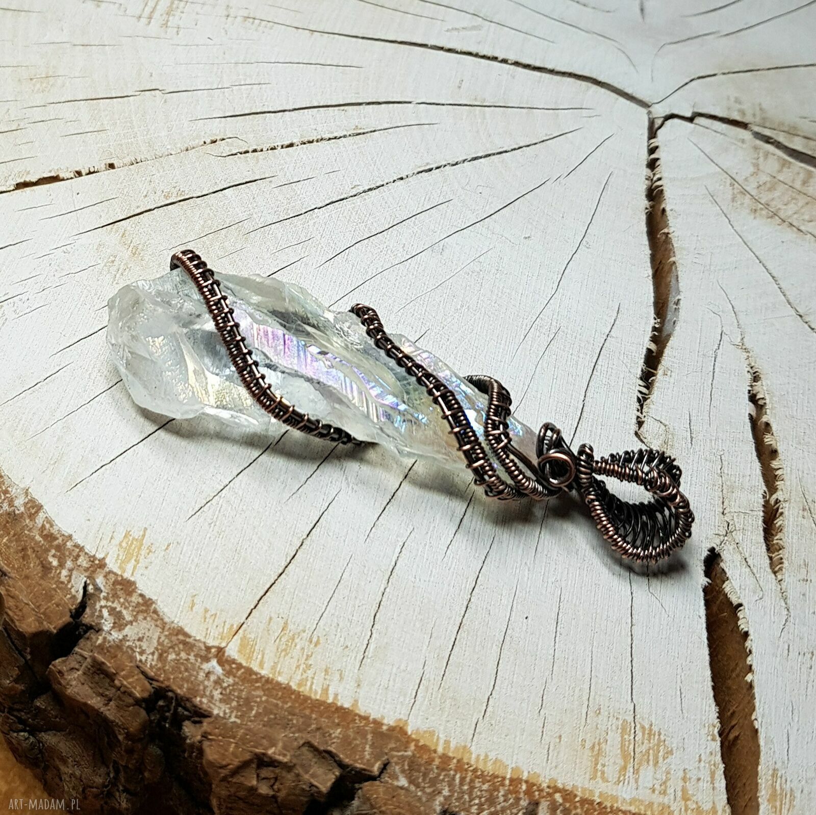 Kwarc anielski M297 - dwustronny wisiorek z kryształem w technice wire wrapping