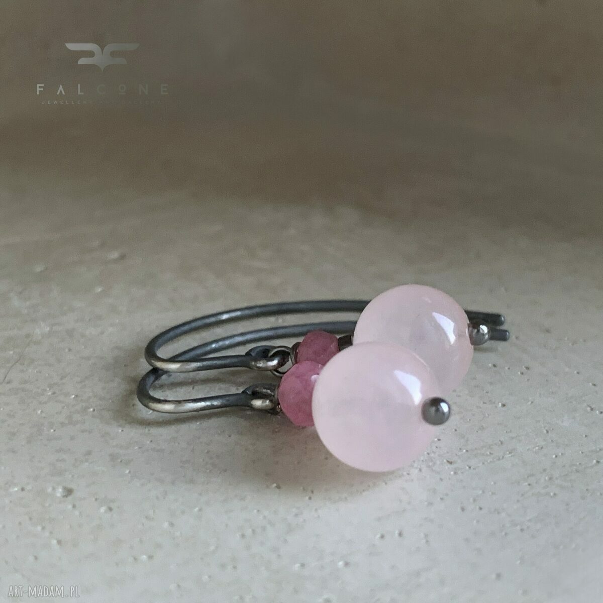 Kolczyki z kwarcu rose i jadeitem na srebrnych biglach typu hak