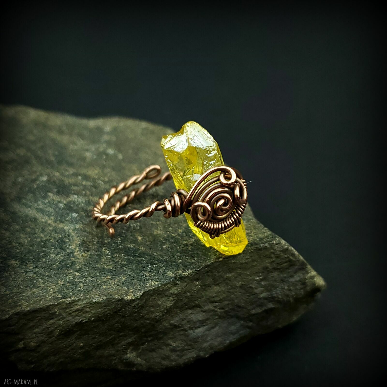 Kwarc tytanowy regulowany pierścionek wire wrapping z miedzi