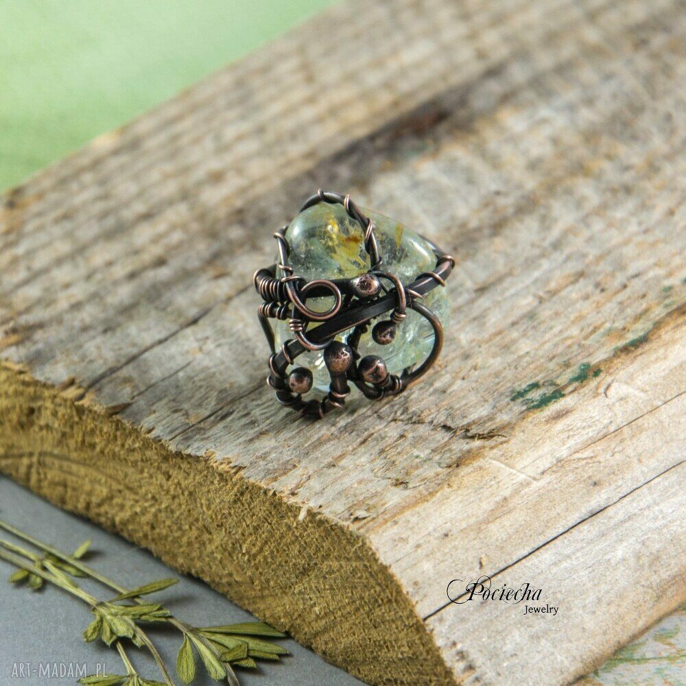 Miedziany pierścionek z kwarcem i rutylem - wire wrapping