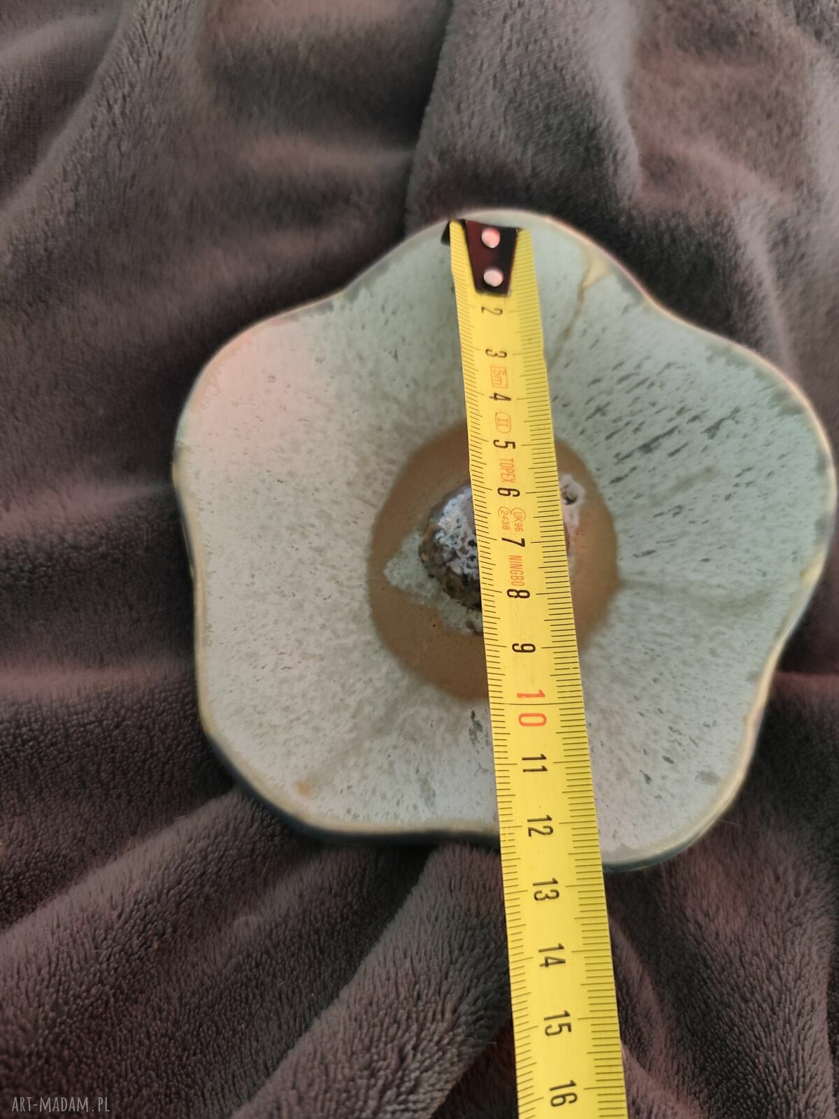 Kwiat ceramiczny poidło - ręcznie robione na balkon i do ogrodu