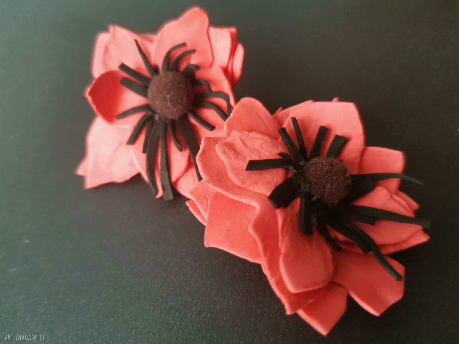 Kwiatowe klipsy Boho Frida - lekkie frędzle handmade