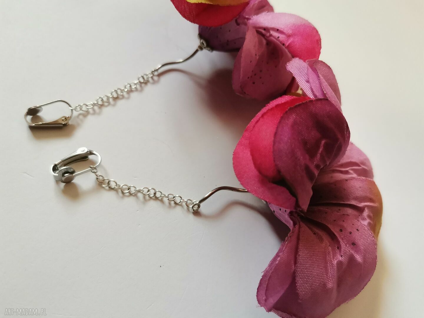 Klipsy kwiatowe długie wiszące etno boho box x1