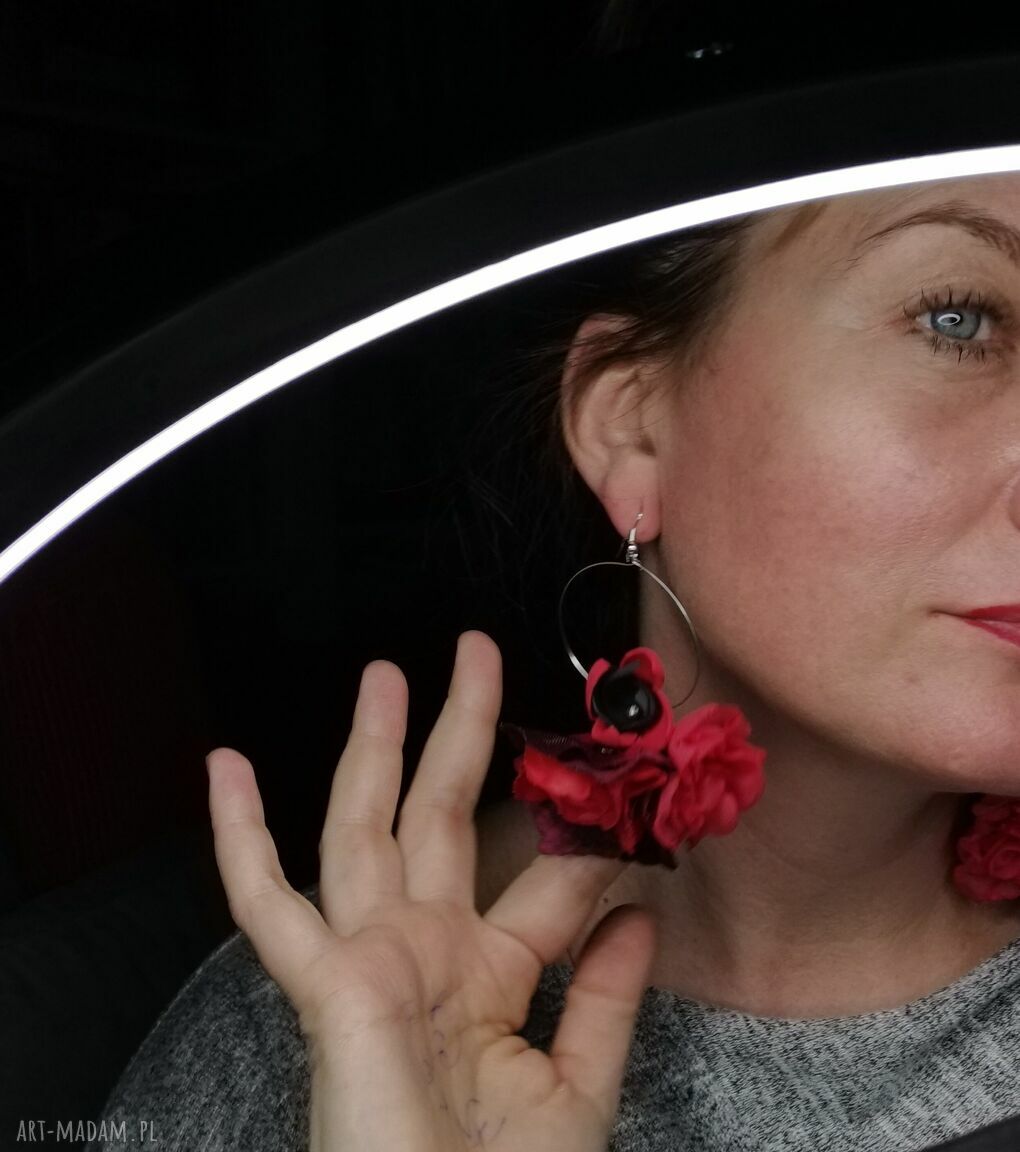 Kolczyki kwiatowe koła boho - lekkie, długie na ślub i letnie stylizacje