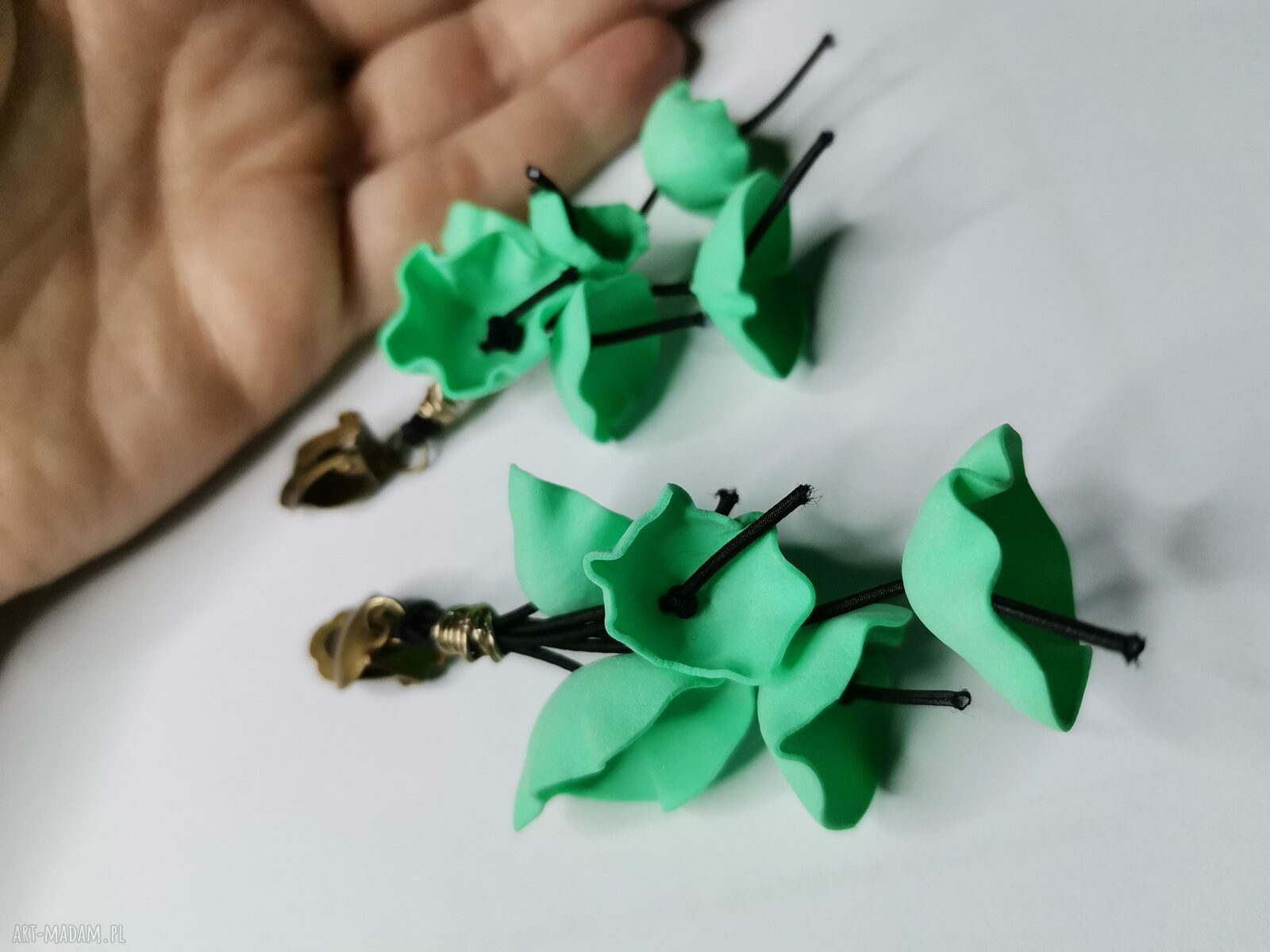 Klipsy kwiatowe folk boho lekkie na klipsie Box X1