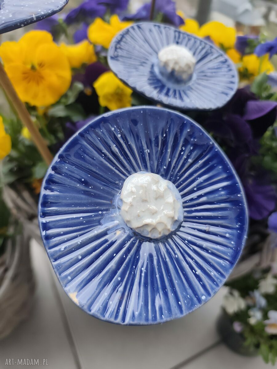 Kwiaty ceramiczne 3 szt. na drewnianych kijkach