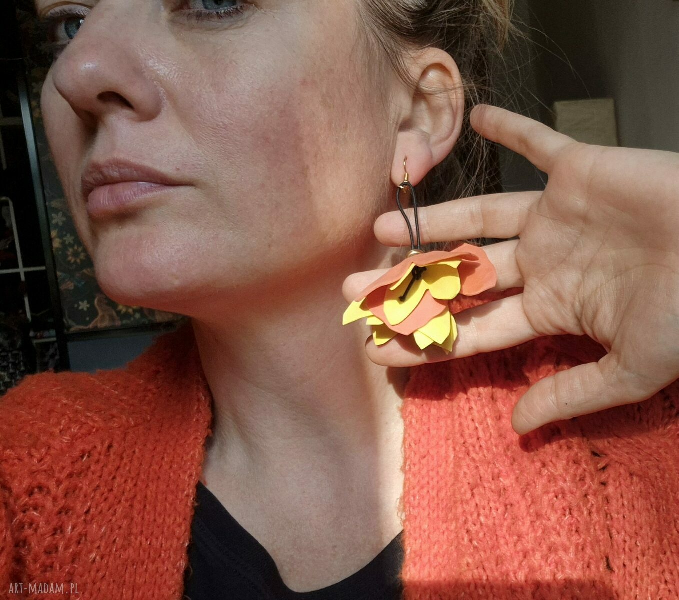 Kolczyki kwiaty leciutkie Boho Frida - tulipany Ruda Klara