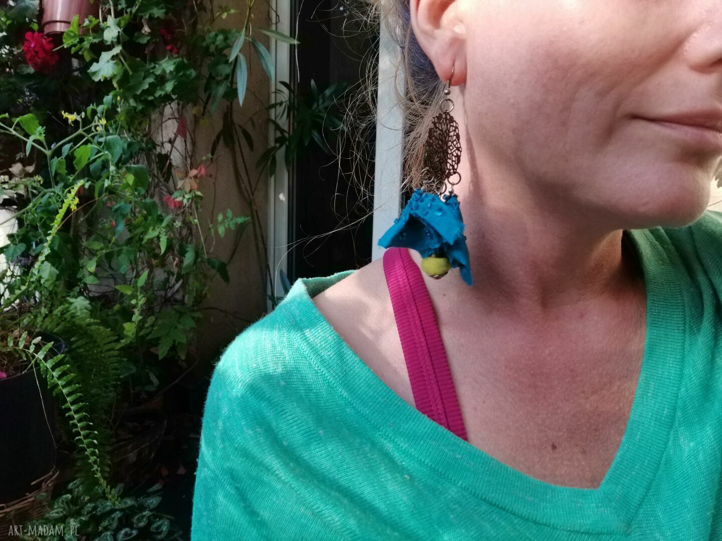 Kolczyki kwiaty lekkie w stylu Frida - boho pióra i frędzle