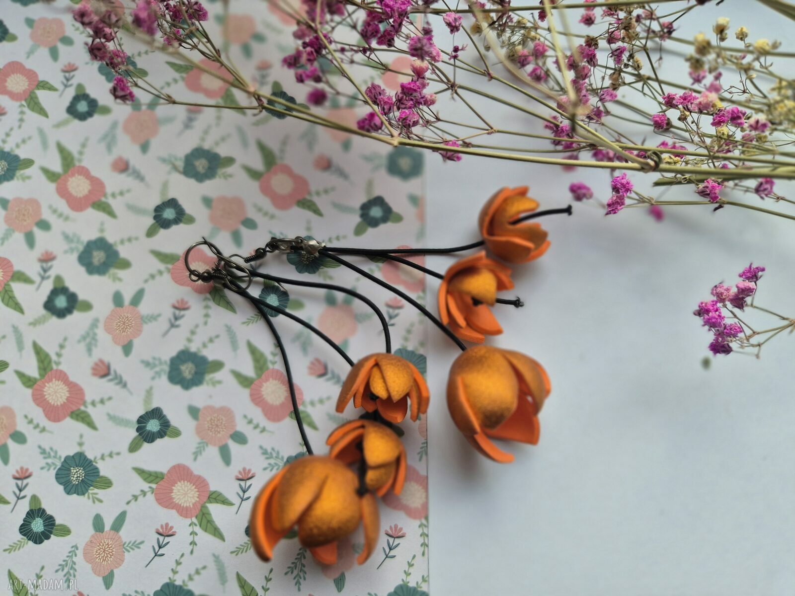 Kolczyki kwiaty lekkie jak mgła - zwracają uwagę, handmade Ruda Klara