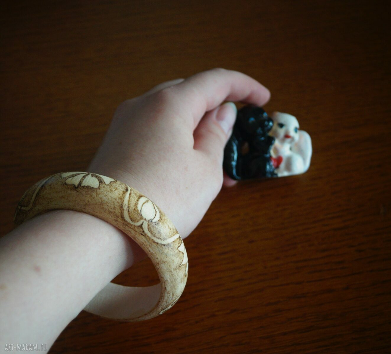 bransoletki: Kwietne Zawijańce drewniana bransoleta wypalana Ręcznie wykonane