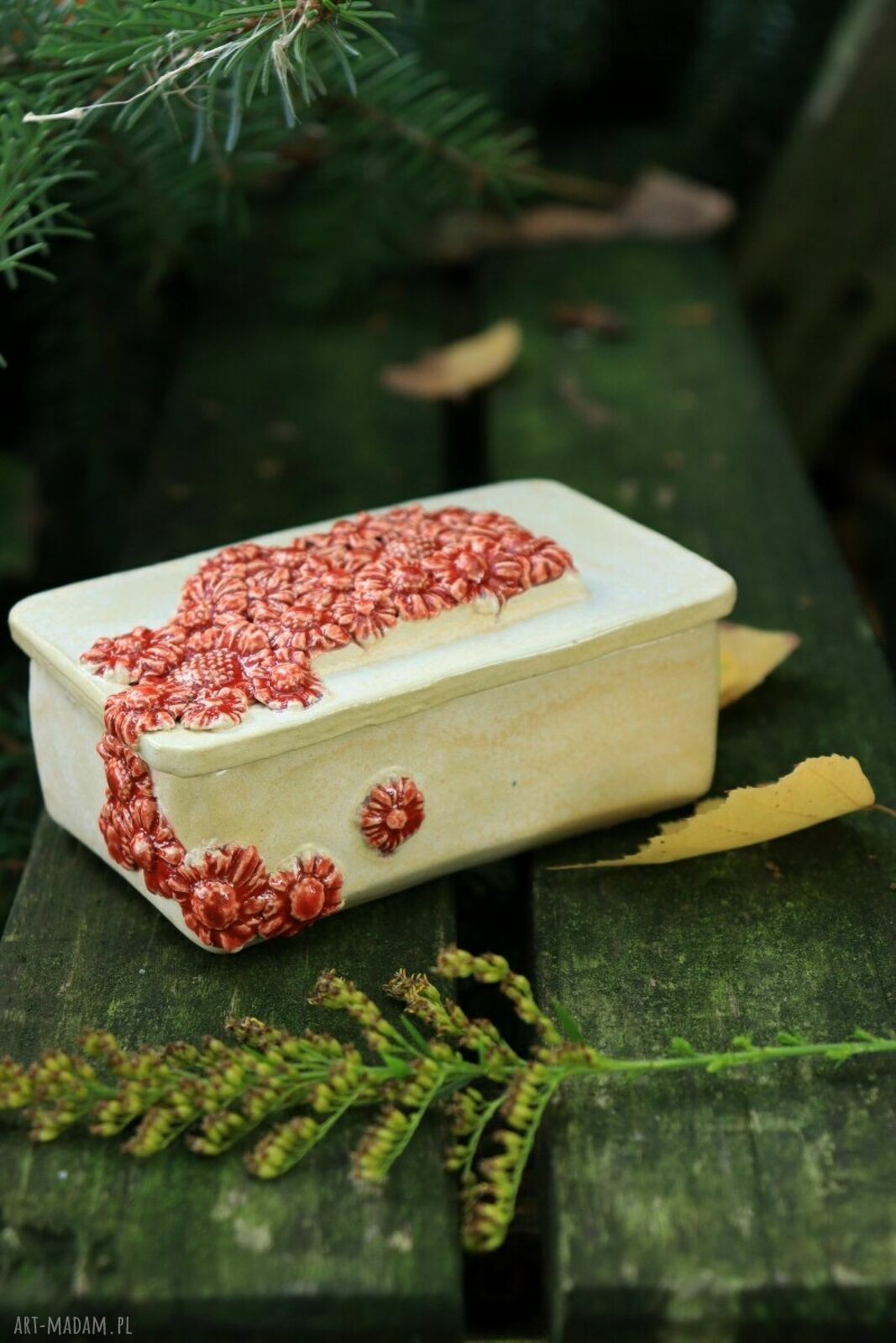 Pojemnik Kwiaty - ceramiczna szkatułka na biżuterię od Enio Art