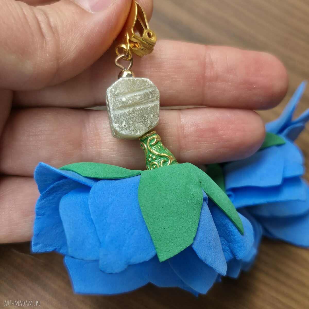 Klipsy Boho Frida: turkusowe kwiaty - ręcznie robione