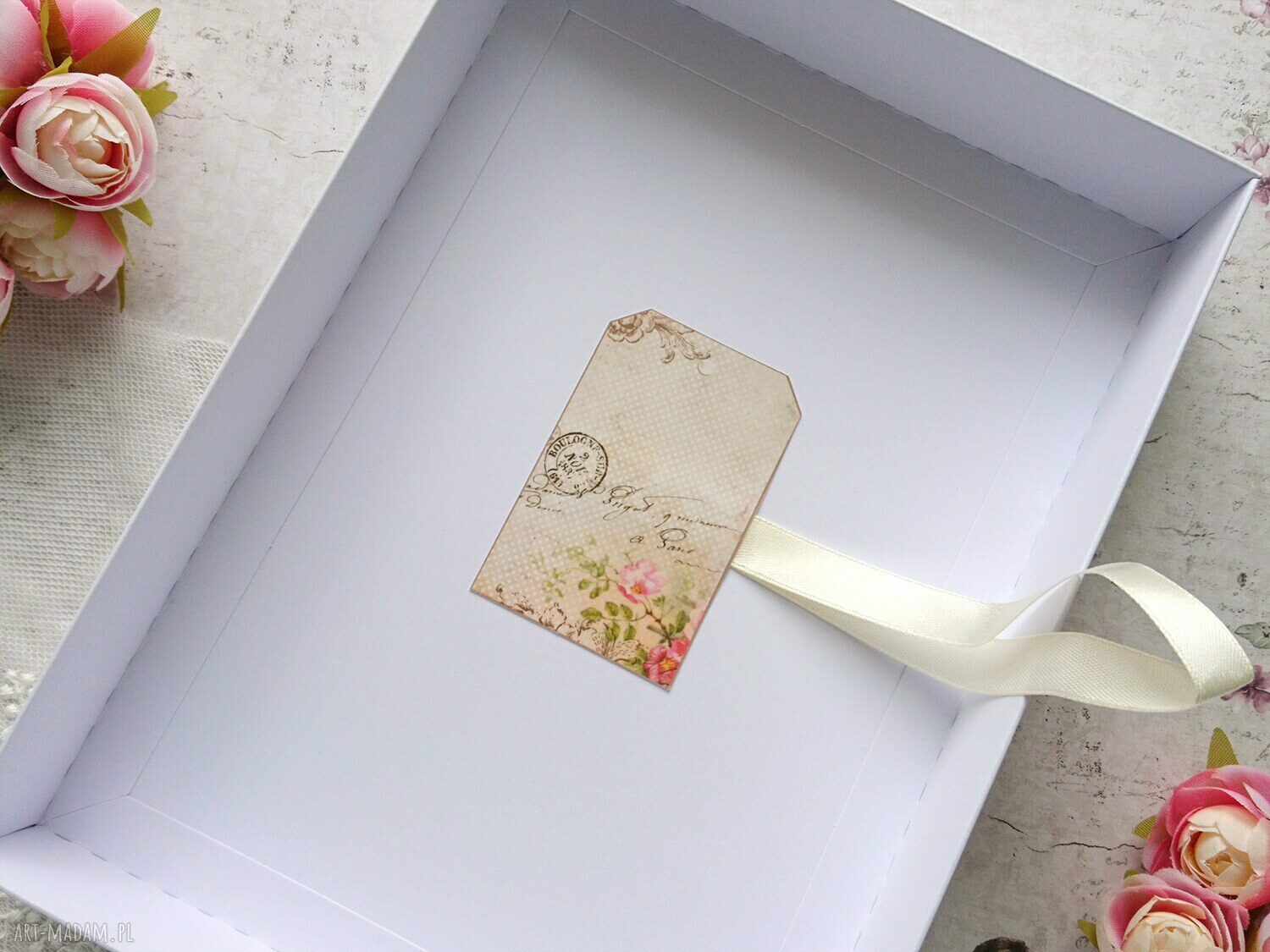 scrapbooking kartki: KWIECISTA KARTKA A5 W PUDEŁKU, OKOLICZNOŚCIOWA Autorskie