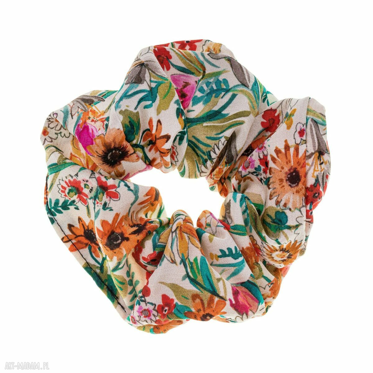 Kwieciste scrunchie z wiskozy - beżowa gumka do włosów handmade