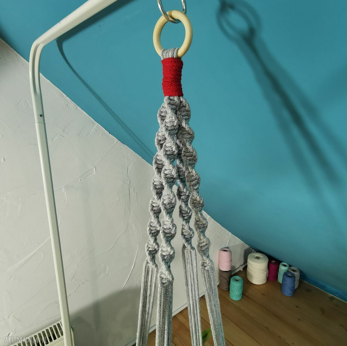 Kwietnik wiszący z makramy (mkr 14) - boho do Twoich roślin