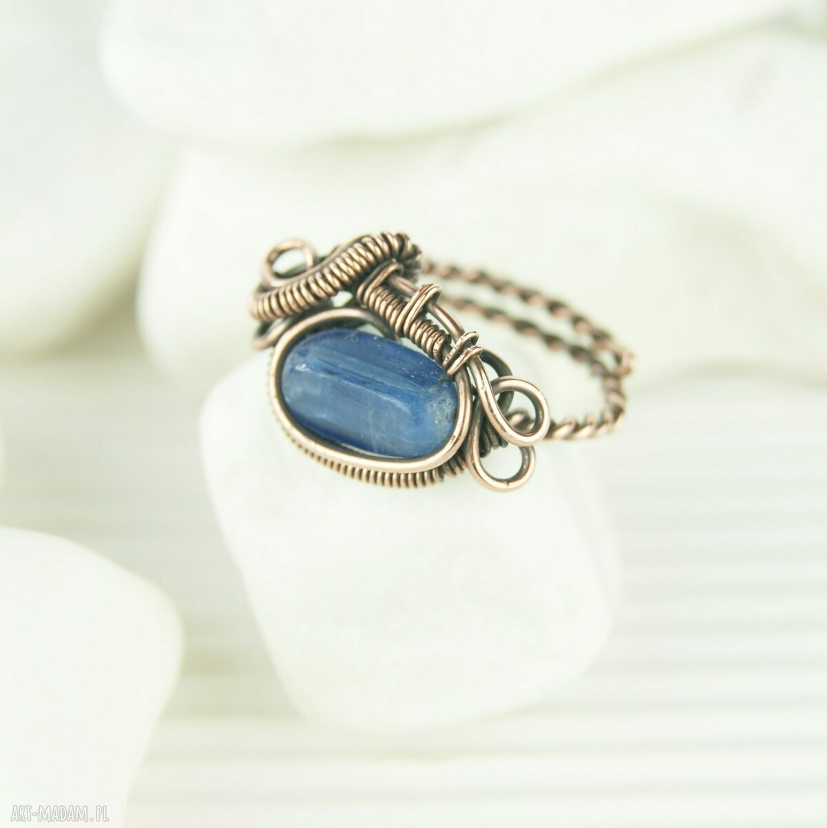 Kyanit regulowany pierścionek z miedzi - Blue Pearl Art