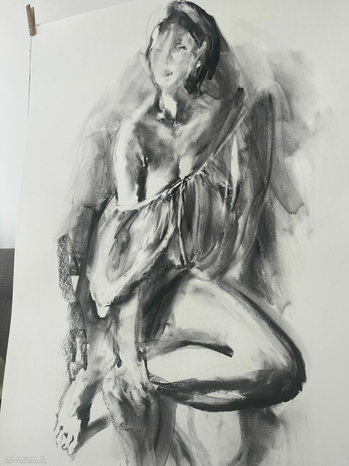 Lady - duży obraz kobiety rysowany węglem 100x70 cm