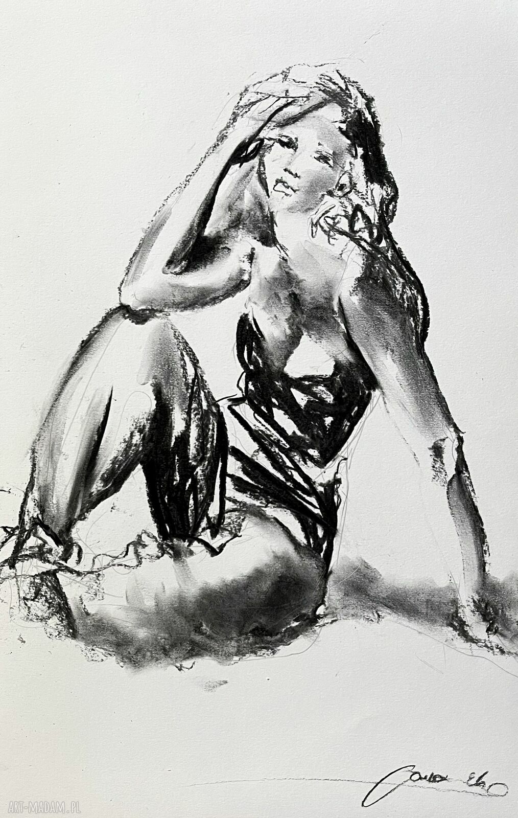 Lady 31x47 - grafika kobieca ze szkicem węglem