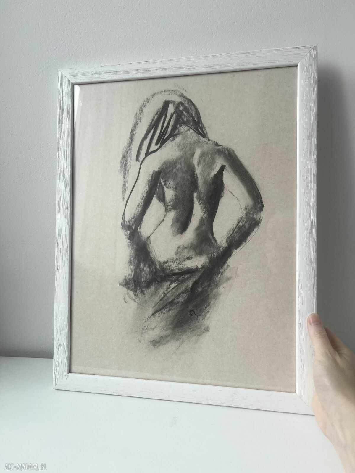 Lady - obraz kobiety rysowany węglem 34 x 44 cm