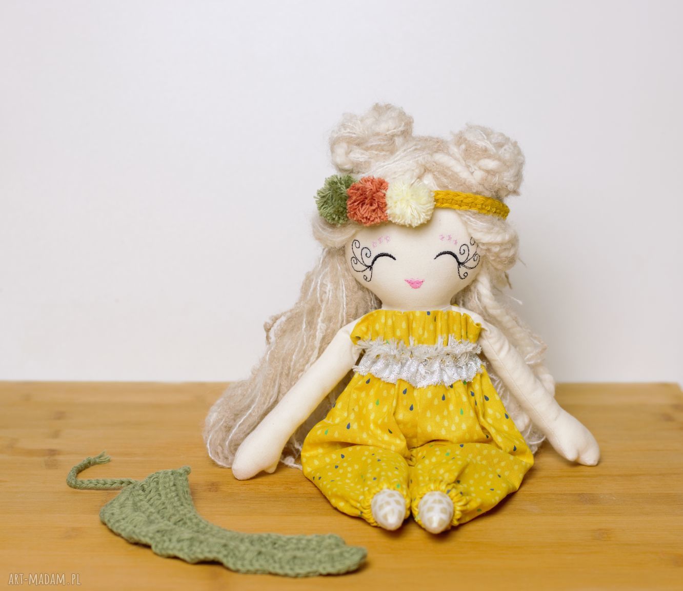 Lalka Marcelinka - ręcznie uszyta z bawełny (34 cm) eco