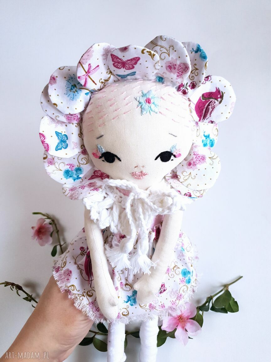 Lalka Mirabelka 40 cm - boho haftowana kwiatowa dekoracja do pokoju