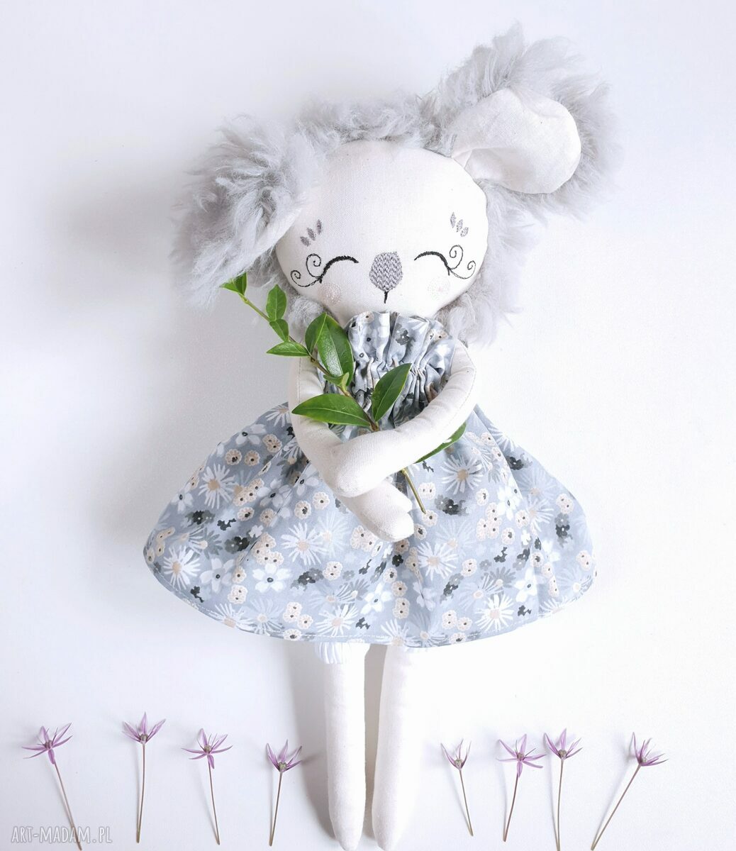 Lalka Miś Koala 33 cm - zestaw Safari z bawełnianą czapeczką