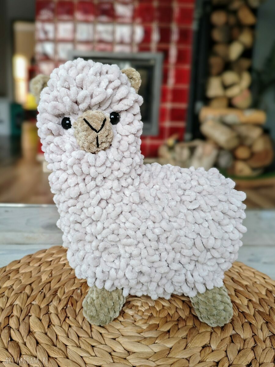 szydełkowa maskotka handmade prezent przytulanka lamy mają